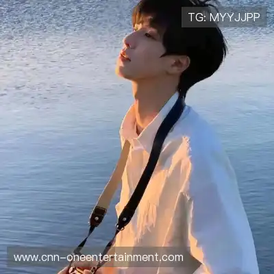 龙含雅
